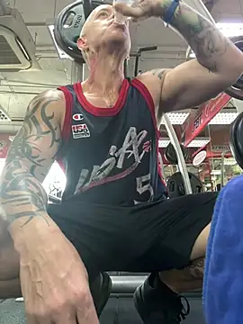 luv2masterb8247 online show from 03.12.25