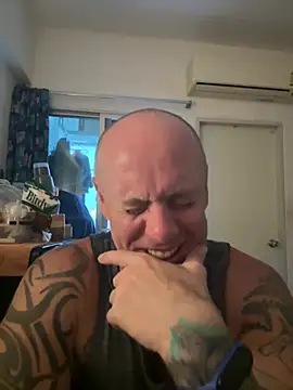 luv2masterb8247 online show from 03.12.25