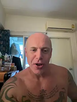 luv2masterb8247 online show from 03.21.25