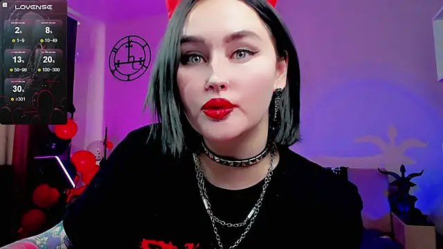 Emmybrightj  online show from 02.25.25