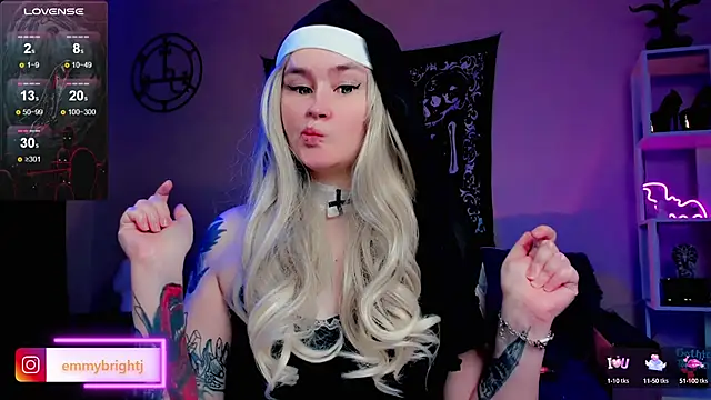 Emmybrightj  online show from 03.10.25