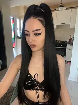 Snapshot of Gya_Rue chatting on 03.12.25 Gya Rue online show from 03.12.25