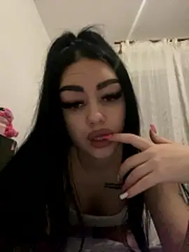 Gya Rue online show from 01.07.26