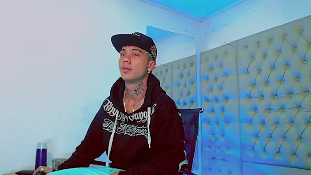 HannibalLester online show from 02.04.25