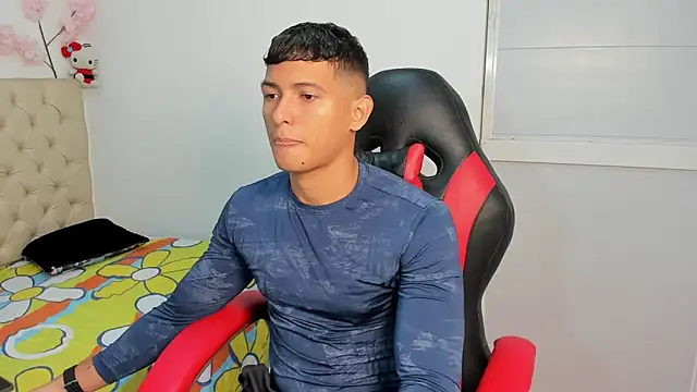 Snapshot of yei-sant chatting on 10.17.25 yei-sant online show from 10.17.25