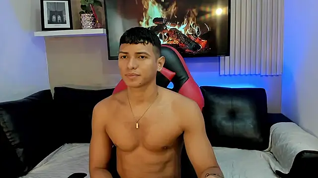 Snapshot of yei-sant chatting on 11.19.25 yei-sant online show from 11.19.25