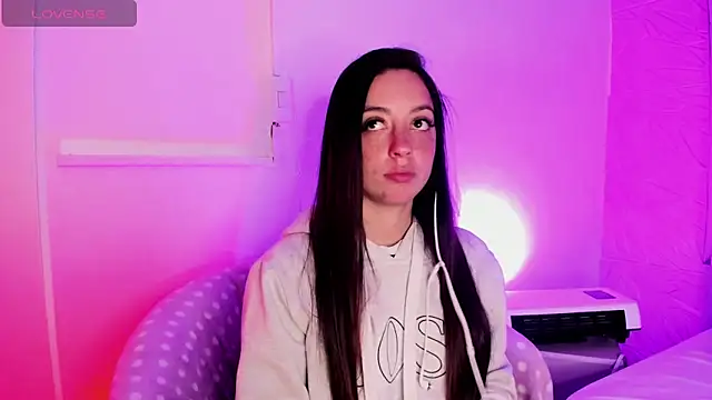 Snapshot of sadashi_moon_ chatting on 11.27.25 sadashi moon online show from 11.27.25