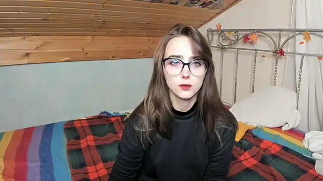 Snapshot of SilverDream chatting on 12.09.24 SilverDream online show from 12.09.24