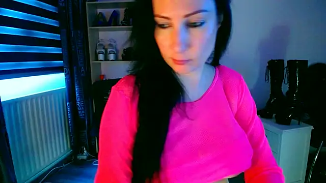 Snapshot of Sebriena chatting on 01.27.25 Sebriena online show from 01.27.25