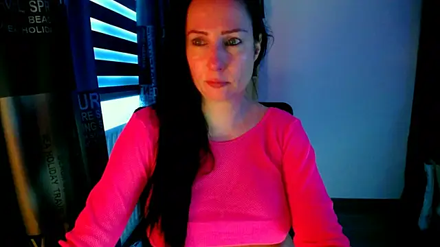 Snapshot of Sebriena chatting on 02.18.25 Sebriena online show from 02.18.25