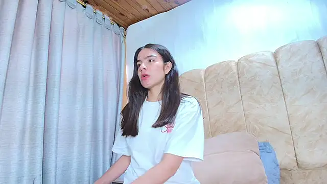 dafne queenn online show from 02.21.26