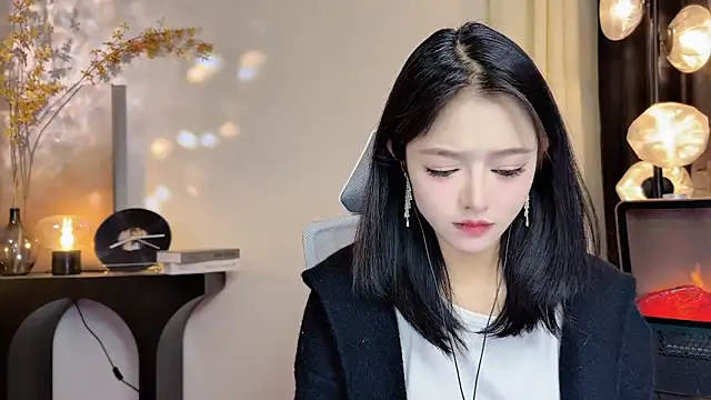 xiaodaibabyy online show from 02.07.25