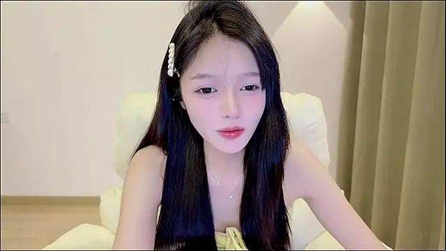 xiaodaibabyy online show from 11.20.25