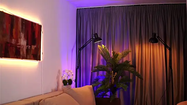 GinaValentinna online show from 01.09.25