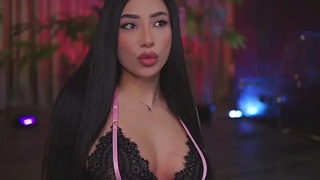 GinaValentinna online show from 01.08.26