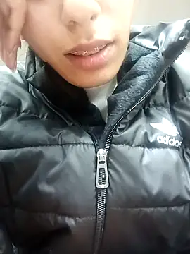 Snapshot of InLero chatting on 01.28.25 InLero online show from 01.28.25