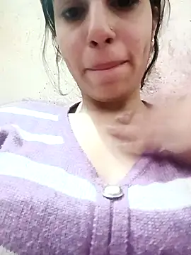 Snapshot of InLero chatting on 02.11.25 InLero online show from 02.11.25