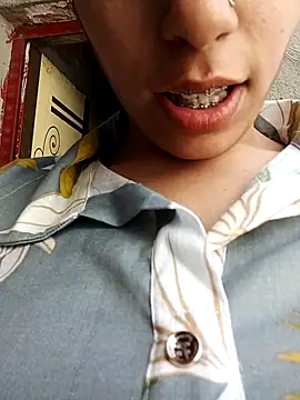 Snapshot of InLero chatting on 03.19.25 InLero online show from 03.19.25