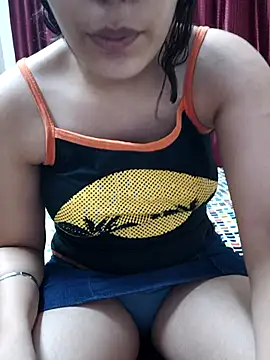 Snapshot of InLero chatting on 09.16.25 InLero online show from 09.16.25