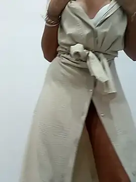 Snapshot of marygirl88 chatting on 09.23.25 marygirl88 online show from 09.23.25