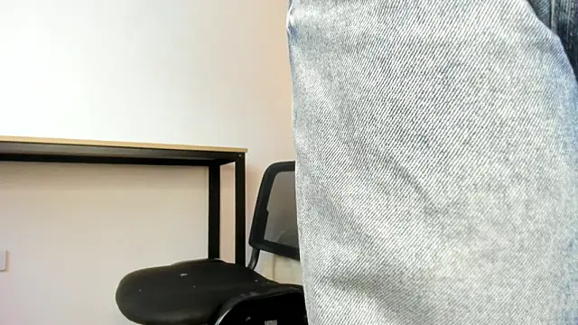 Caroline dh online show from 04.01.26