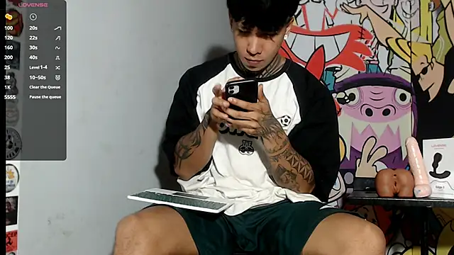 Nickhot0609 online show from 03.17.25