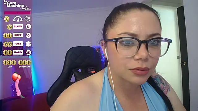 Snapshot of Madame_Shein_ chatting on 12.09.24 Madame Shein online show from 12.09.24