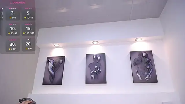 Melodi Roux online show from 09.29.25