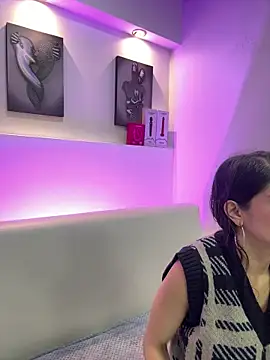 Snapshot of Melodi_Roux chatting on 02.09.26 Melodi Roux online show from 02.09.26