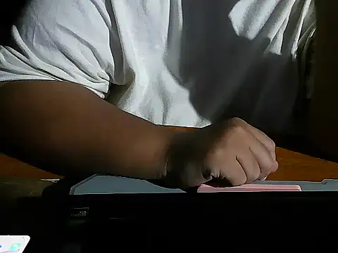 Queen of boobs01 online show from 06.05.26