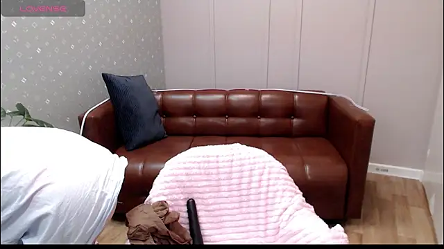 Cutie Erikaa1 online show from 12.17.25