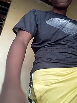 Snapshot of Sweet___Dick chatting on 09.10.25 Sweet Dick online show from 09.10.25