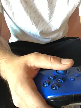 Snapshot of CrazyBoy95 chatting on 10.11.25 CrazyBoy95 online show from 10.11.25