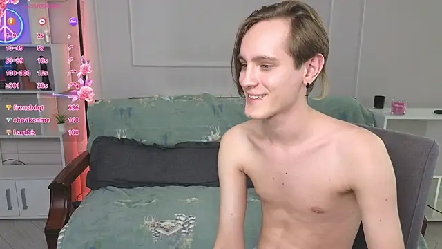 Snapshot of nikompell chatting on 01.12.25 nikompell online show from 01.12.25