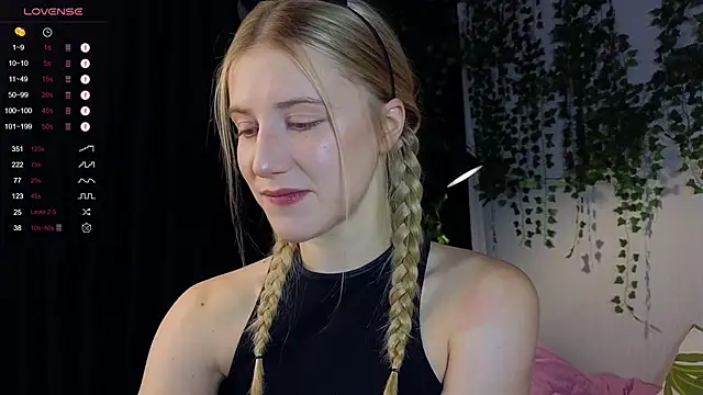 ArianaMur online show from 12.10.24