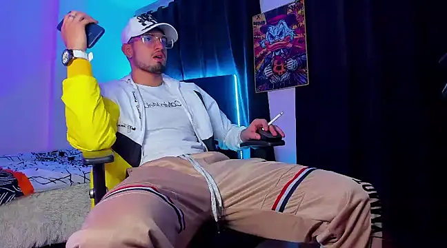 Giomar Reyes online show from 01.12.25