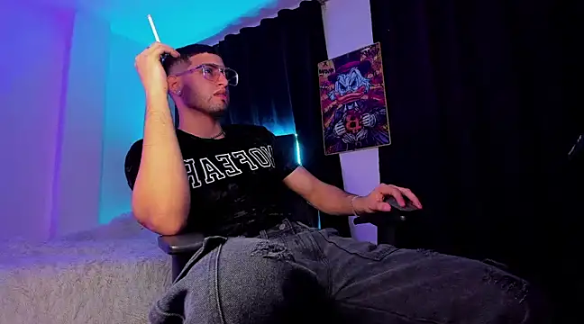 Giomar Reyes online show from 01.26.25