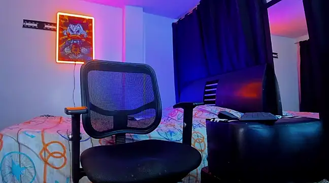 Giomar Reyes online show from 03.07.25