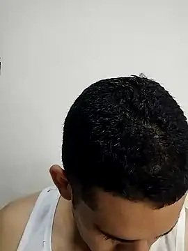 CRISTHIAN GREY01 online show from 12.27.24