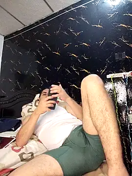 Snapshot of CRISTHIAN_GREY01 chatting on 02.13.26 CRISTHIAN GREY01 online show from 02.13.26