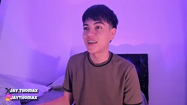 Snapshot of JaycoThomas chatting on 01.13.25 JaycoThomas online show from 01.13.25