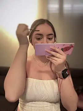 imlindapink online show from 11.29.25