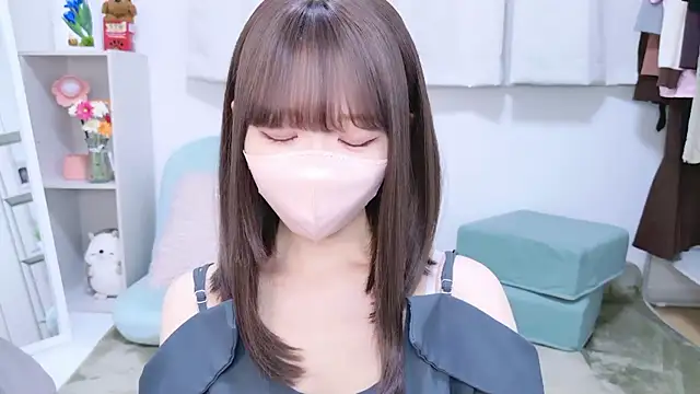 328 mitsuha online show from 09.20.25