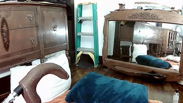 MaxJr8008 online show from 02.15.26