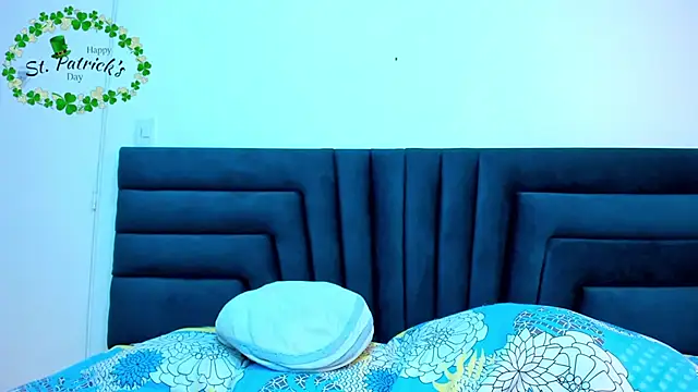 LisaWhite  online show from 03.18.25