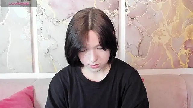 Snapshot of fiamoory chatting on 05.10.26 fiamoory online show from 05.10.26