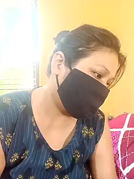 Snapshot of Radhikadavi879 chatting on 02.22.25 Radhikadavi879 online show from 02.22.25