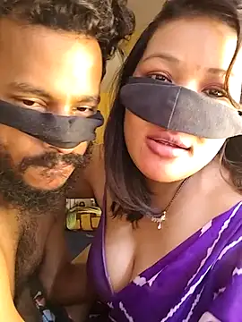 Snapshot of Radhikadavi879 chatting on 09.09.25 Radhikadavi879 online show from 09.09.25