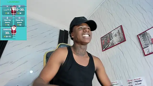 Snapshot of TOWERS21_ chatting on 12.22.24 TOWERS21 online show from 12.22.24