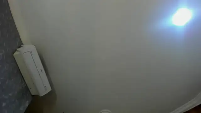 Snapshot of TOWERS21_ chatting on 02.12.25 TOWERS21 online show from 02.12.25